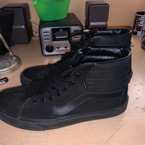 Plain black vans high top - Picture 2 of 4